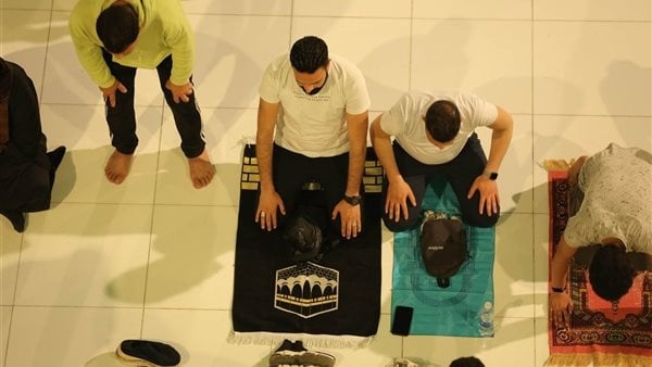 مواقيت الصلاة، موعد أذان الظهر اليوم الجمعة 4 - 7 - 2025 في القاهرة والمحافظات