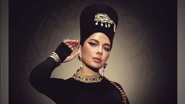 روتانا تطرح ألبوم أصالة الجديد "ضريبة البعد"