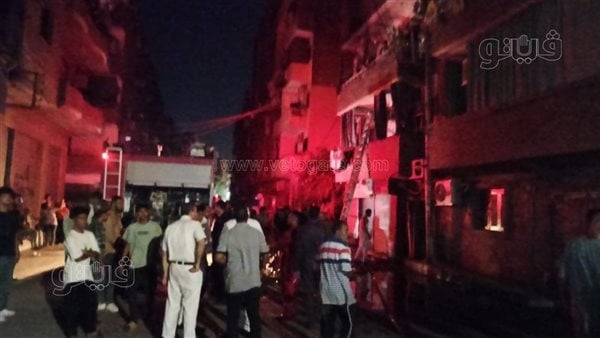 حريق هائل في شقة سكنية بمدينة الأقصر والحماية المدنية تدفع بـ 3 سيارات إطفاء (صور)
