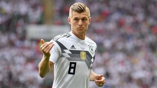 توني كروس يكشف سبب اعتزاله مبكرا ودور مودريتش مع الريال