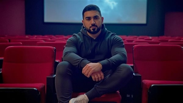 عمر يونس يفتتح مشواره بـ"لو عارف" ويوقّع أول تعاون مع "دوزان ميوزك"