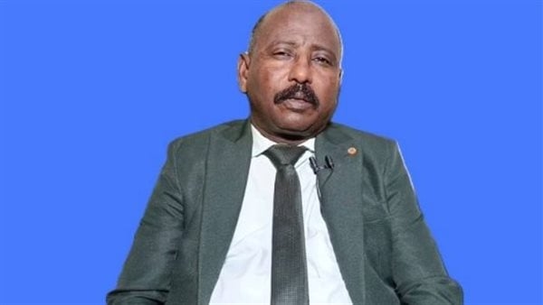 تعيين محامي البشير وزيرًا للعدل يثير جدلًا واسعًا في السودان