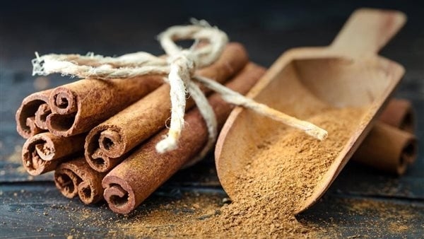 فوائد القرفة، لتنظيم السكر وتقوية المناعة والشعر