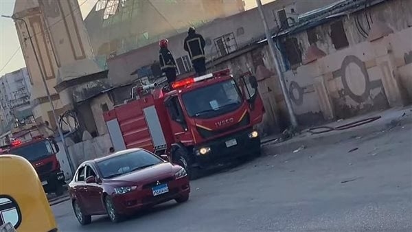 إخماد حريق اندلع في قاعة أفراح بالإسكندرية دون خسائر بشرية