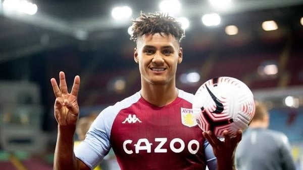 الهلال السعودي يكثف مفاوضاته لحسم صفقة مهاجم أستون فيلا
