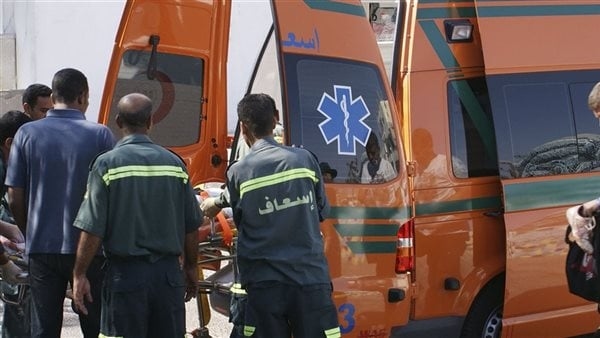 إصابة 4 ركاب في انقلاب ميكروباص بالفيوم