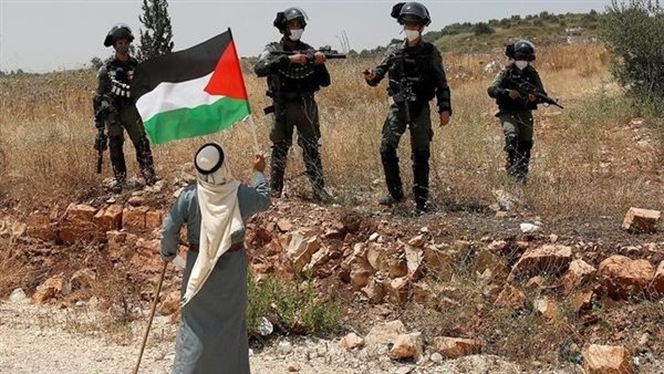 فرض السيادة الإسرائيلية على الضفة الغربية يفجر الغضب داخل دائرة الرئاسة الفلسطينية