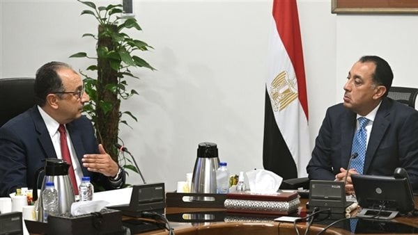 وزير قطاع الأعمال: إعادة تشغيل مصنع بلوكات الأنود بعد توقف لأكثر من عامين