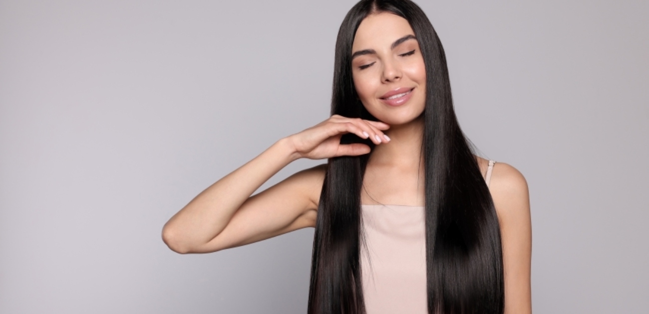 تعرفي على افضل ماسك ترطيب للشعر وما هي أسباب جفافه؟