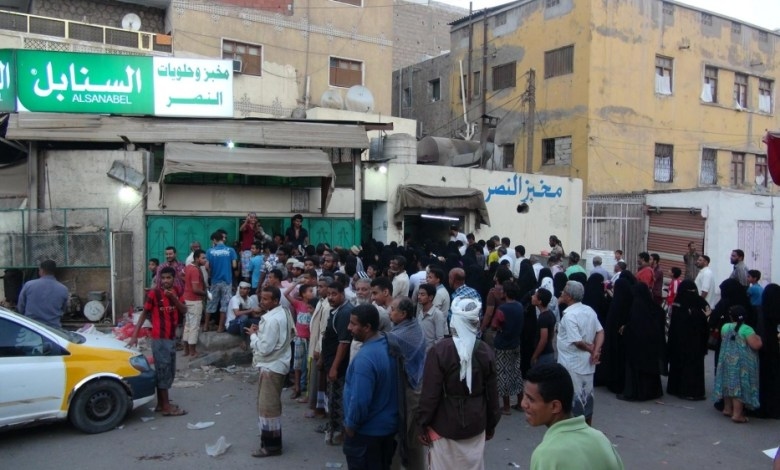 صراع جديد بين الانتقالي وأصحاب المخابز في عدن