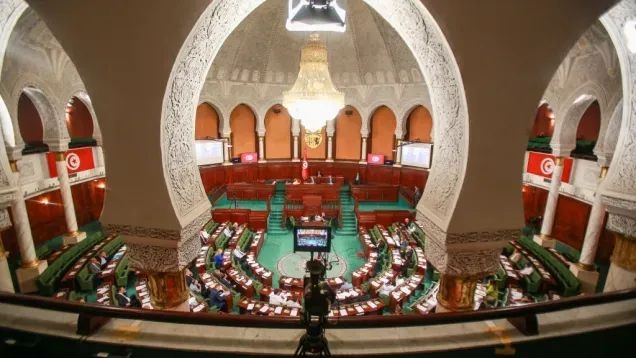 لجنة التخطيط تصادق على تقرير مقترح قانون لانتداب خريجي التعليم العالي المعطلين بالقطاع العام والوظيفة العمومية