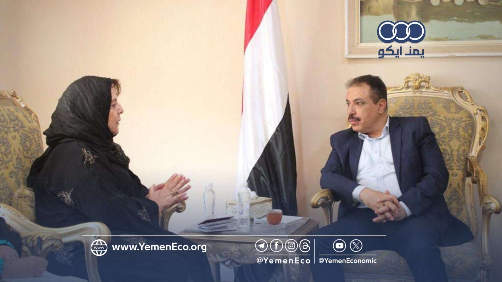 خارجية صنعاء تكشف دوافع تجفيف المشاريع الإنمائية الدولية في اليمن